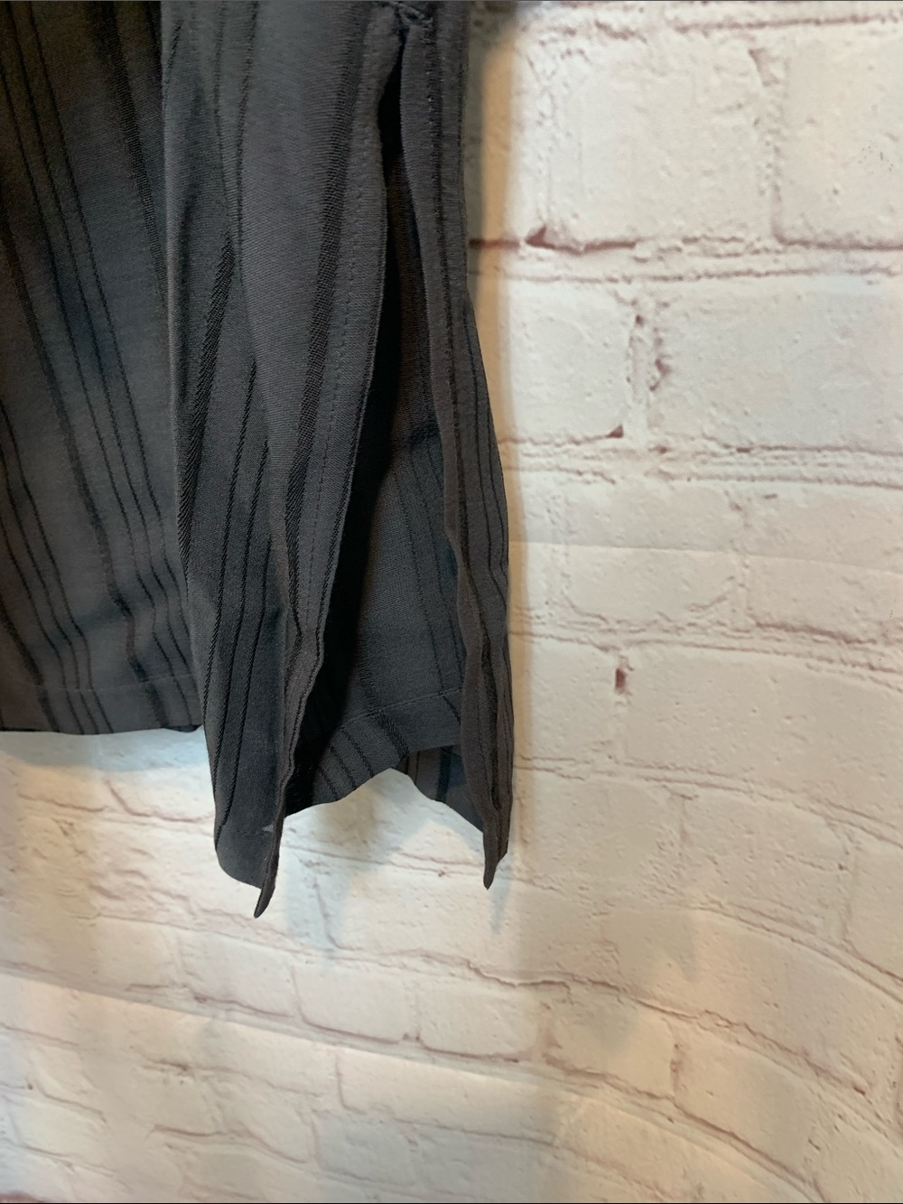 NEW Poetry Semi Sheer Dark Gray Striped Tunic Top Size 8 44” - Picture 5 of 7